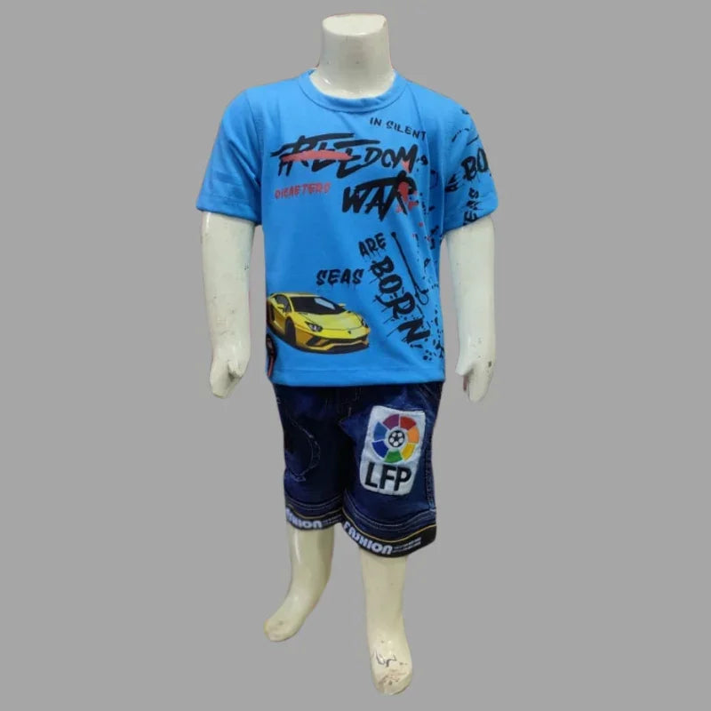 Fabric Car Design T-Shirt With Short Jeans