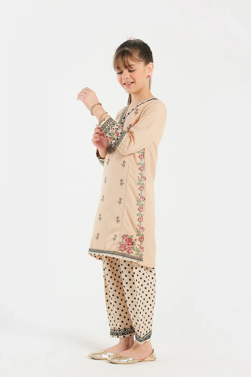 Elegant Embroidered Raw Silk Suit for Girls – 2 Piece