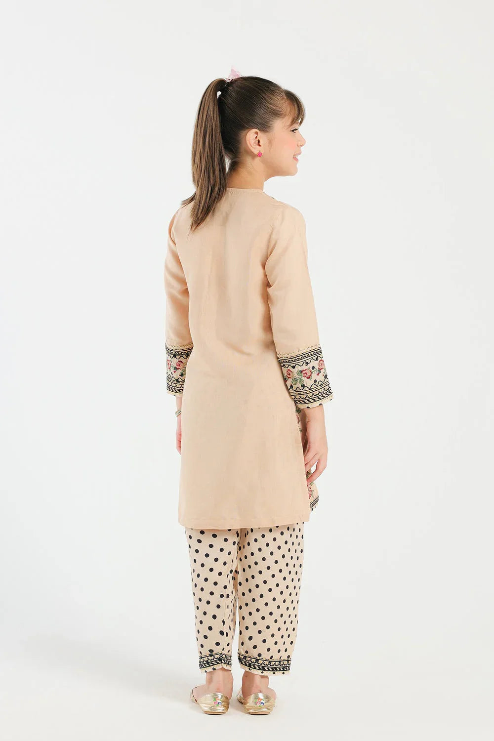Elegant Embroidered Raw Silk Suit for Girls – 2 Piece