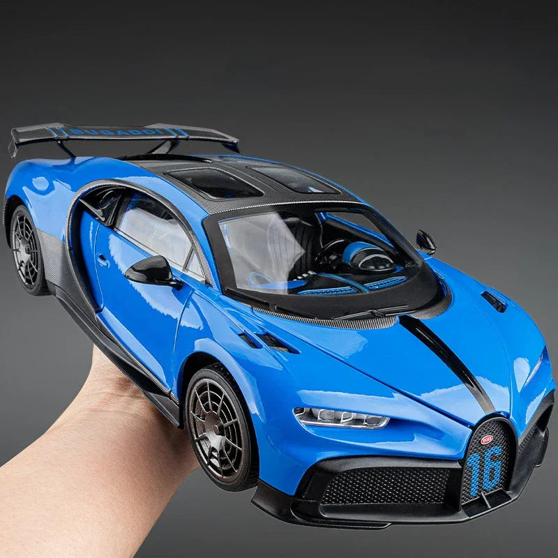 Bugatti Chiron 1:18 Scale – Track Edition Luxury Model Toy Car