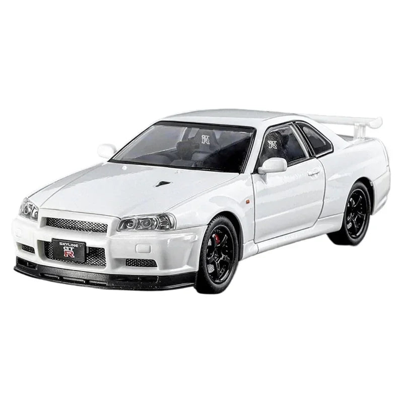 Nissan Skyline Spec II 1:24 Scale Die-Cast Model – White Pearl Collectible Car