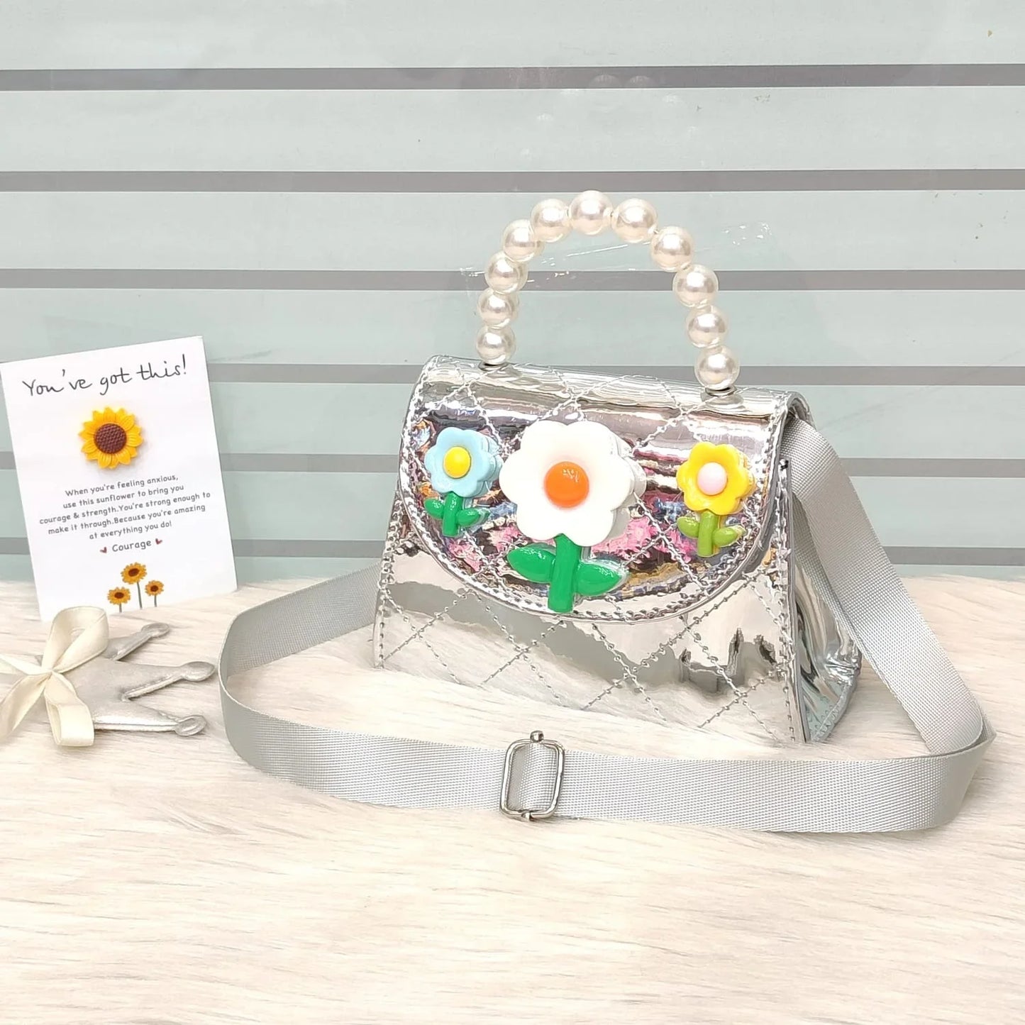 Stylish Kids Shoulder Bag with Pearl Handle & Cute Design