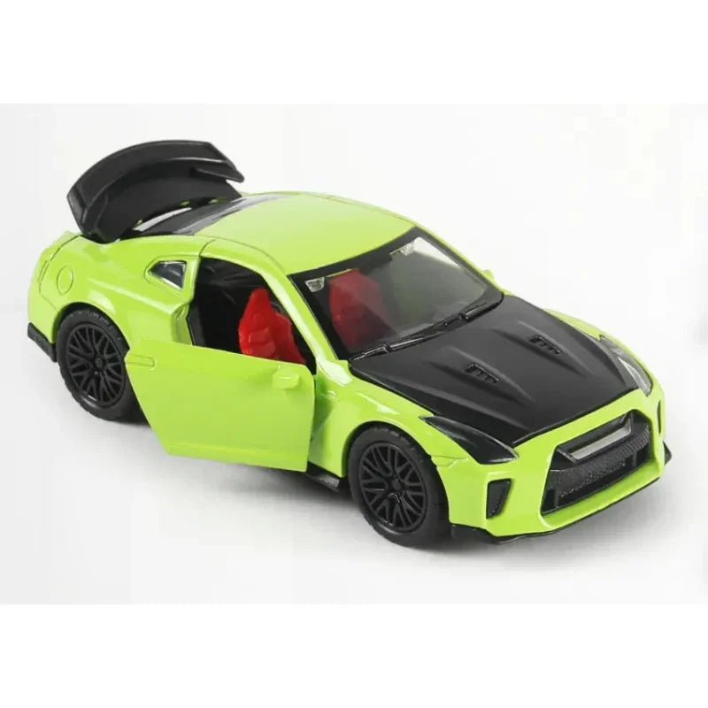 1:36 Scale Die Cast Pull Back Alloy Car  3  Door Opening Miniature Model for Kids