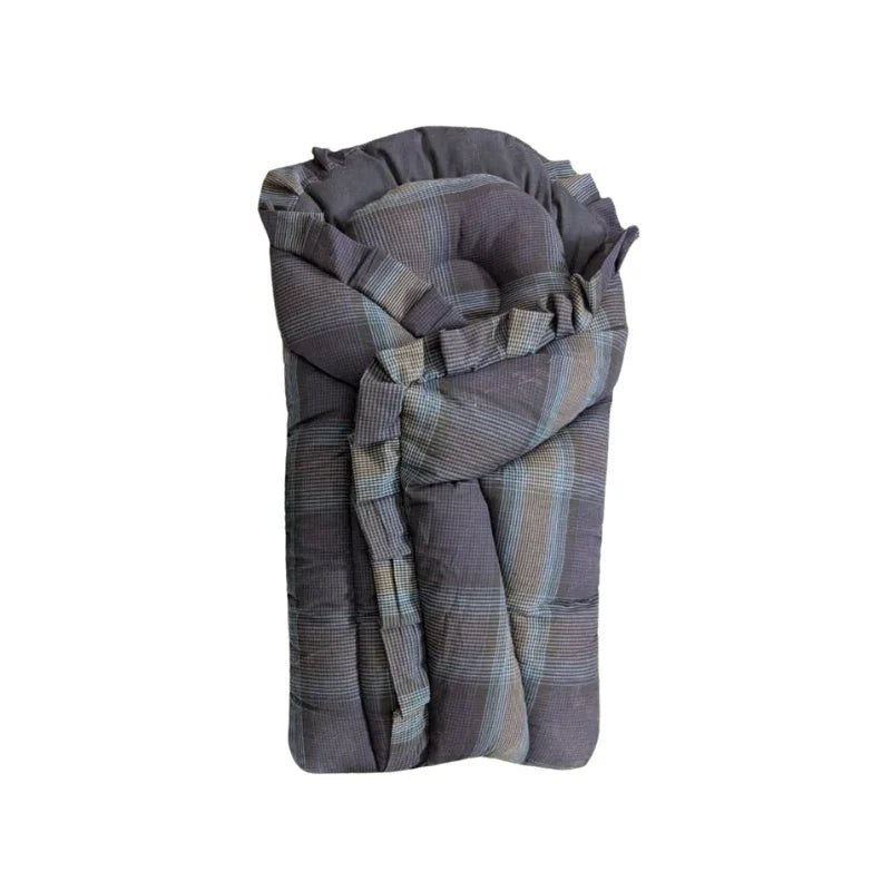 Cozy Striped Baby Carry Nest – Soft Sleeping Bag for Newborns (0-6 Months)