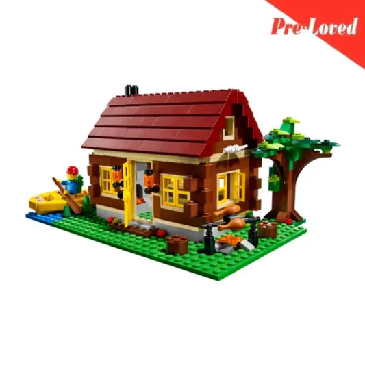 Pre-loved LEGO Creator Log Cabin Set Build Explore (Without box)