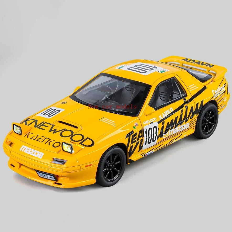 Mazda RX-7 FC Diecast Sports Car Model 1:24 Scale with Light & Sound – Premium Alloy Collectible Toy for Kids & Enthusiasts