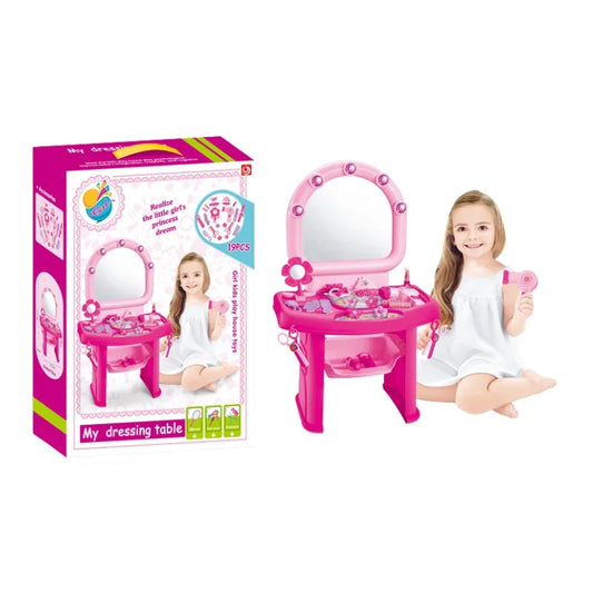 My First Dressing Table – Stylish Playtime for Little Fashionistas