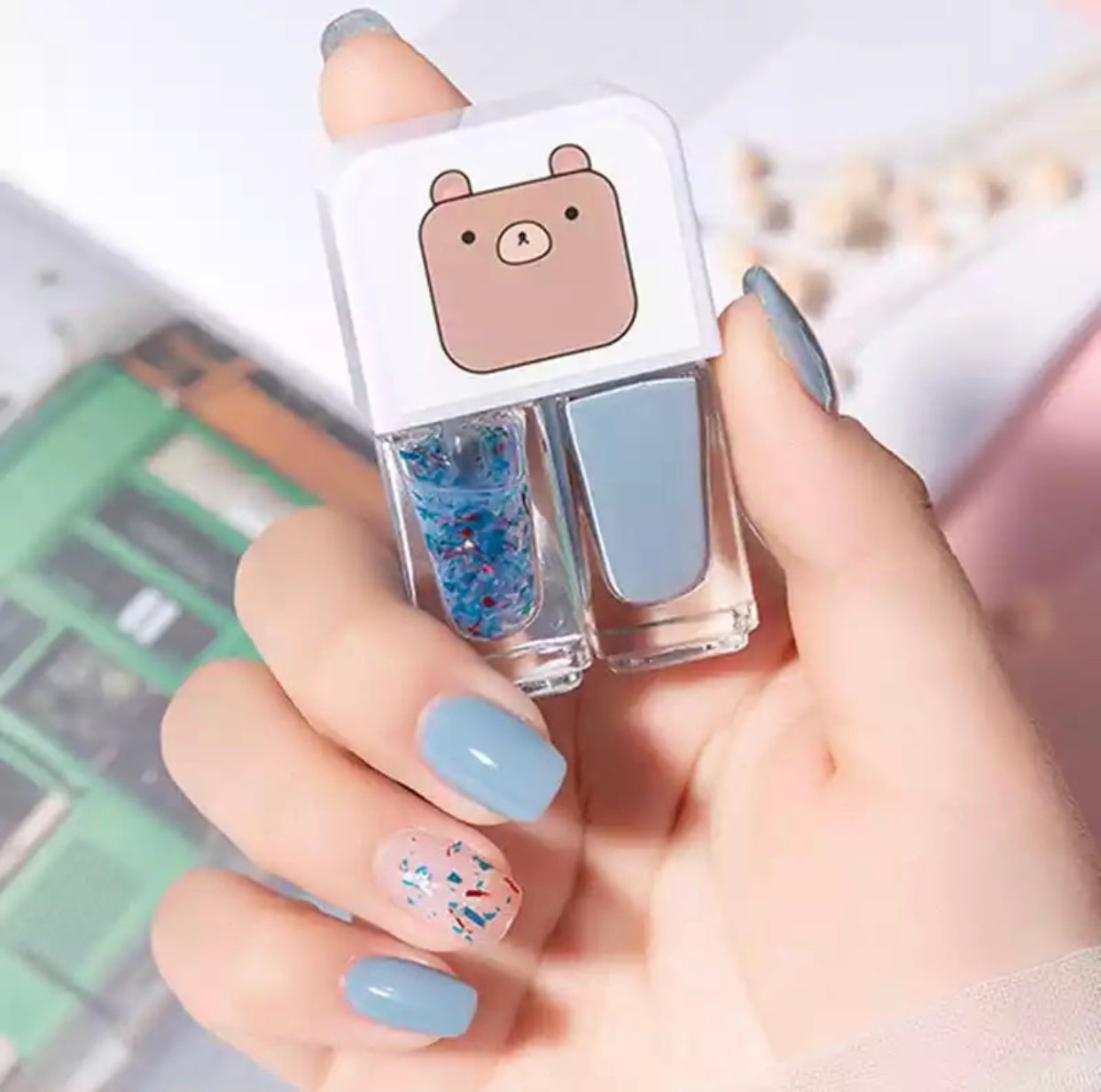 Maxfine 2 in 1 Nail Polish