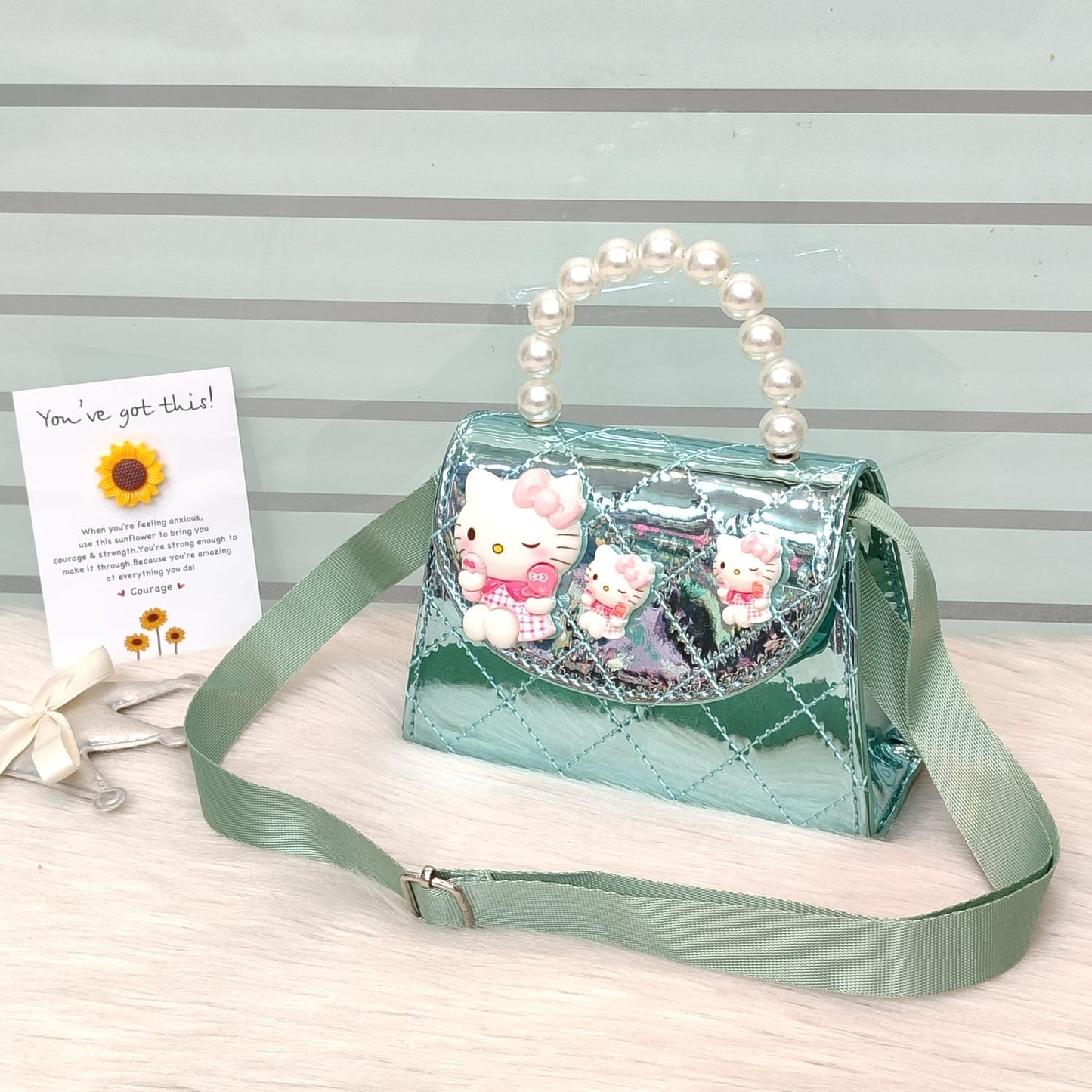 Stylish Kids Shoulder Bag with Pearl Handle & Cute Design