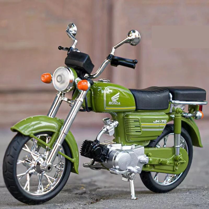 Rev Up The Fun- Diecast Motorcycle Model Toy